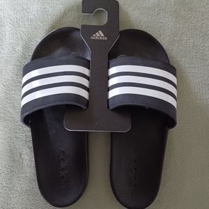 ADIDAS SLIDES size 8 Men's